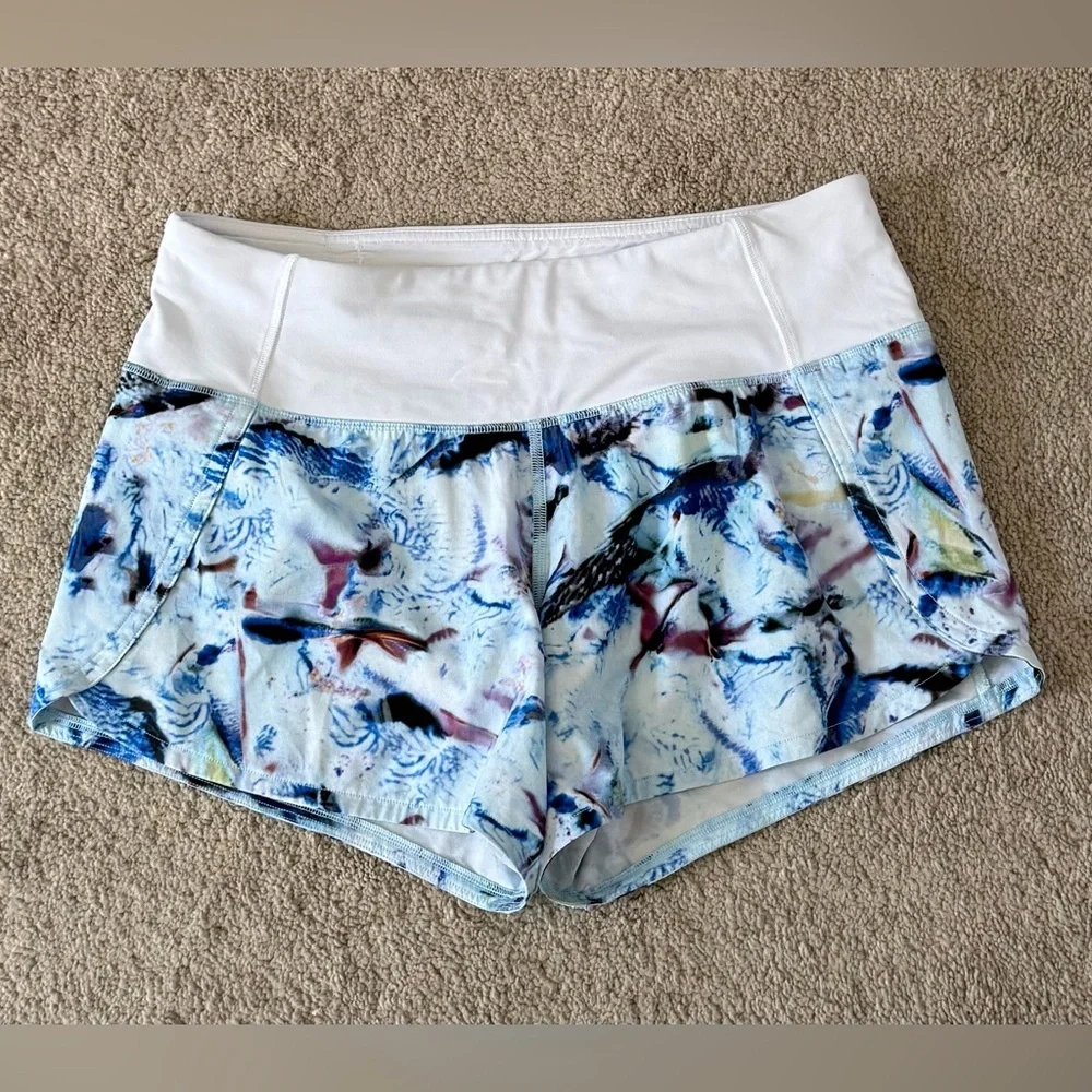 2018 Lululemon Run Times Short II 4” – Exposure Crystallize Multi / White Size 4 - Picture 6 of 8
